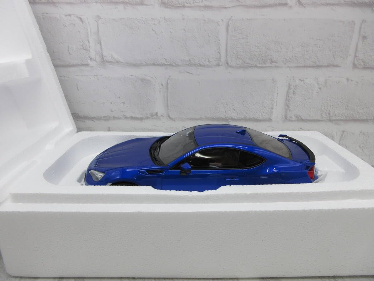 京商 1/18 SUBARU BRZ